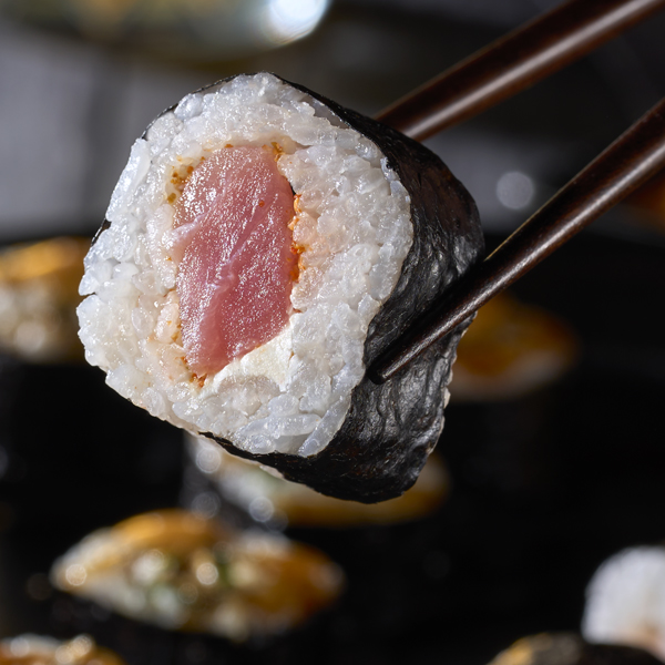Sushi con atún con un poco de picante | P. F. Chang's